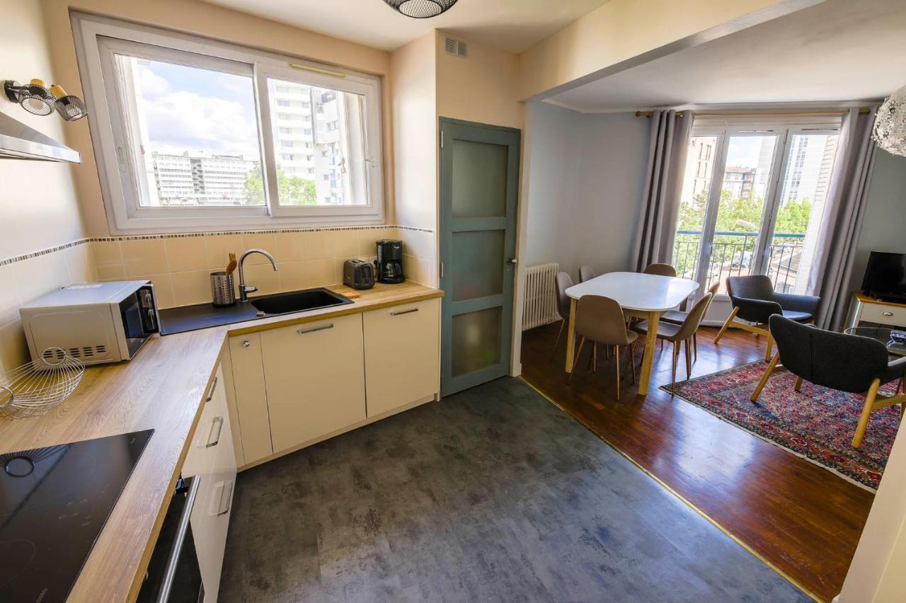 Appartement Rousseau - Centre Ville 5 Minutes Gare Tours Exterior foto